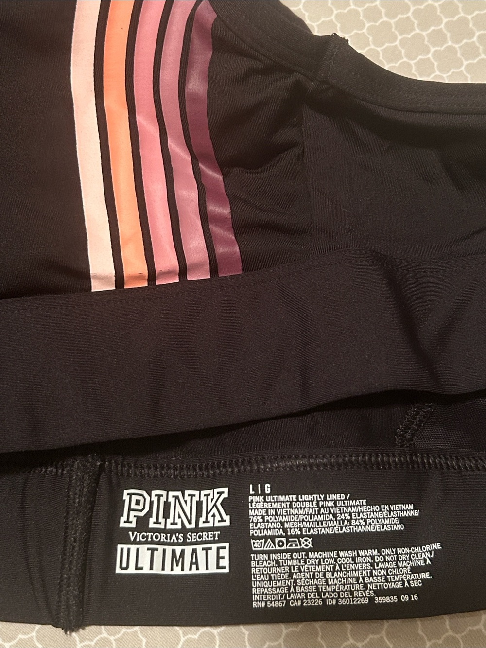 Victoria's Secret PINK Ultimate Lightly Lined - Picture 2 of 3